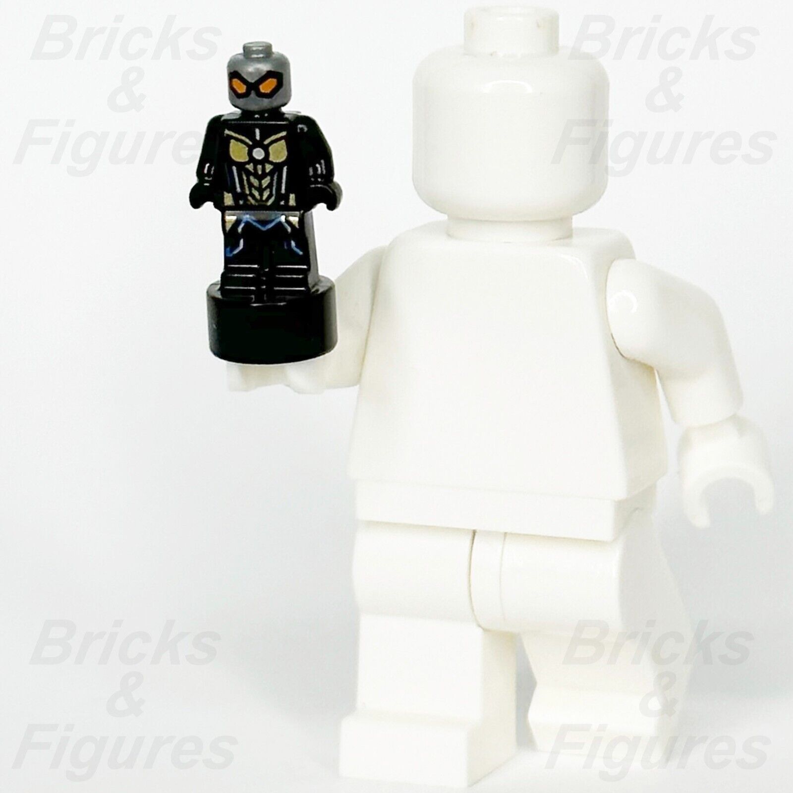 LEGO Super Heroes The Wasp Minifigure Statuette Mini Hope Ant-Man 76256 76266 3