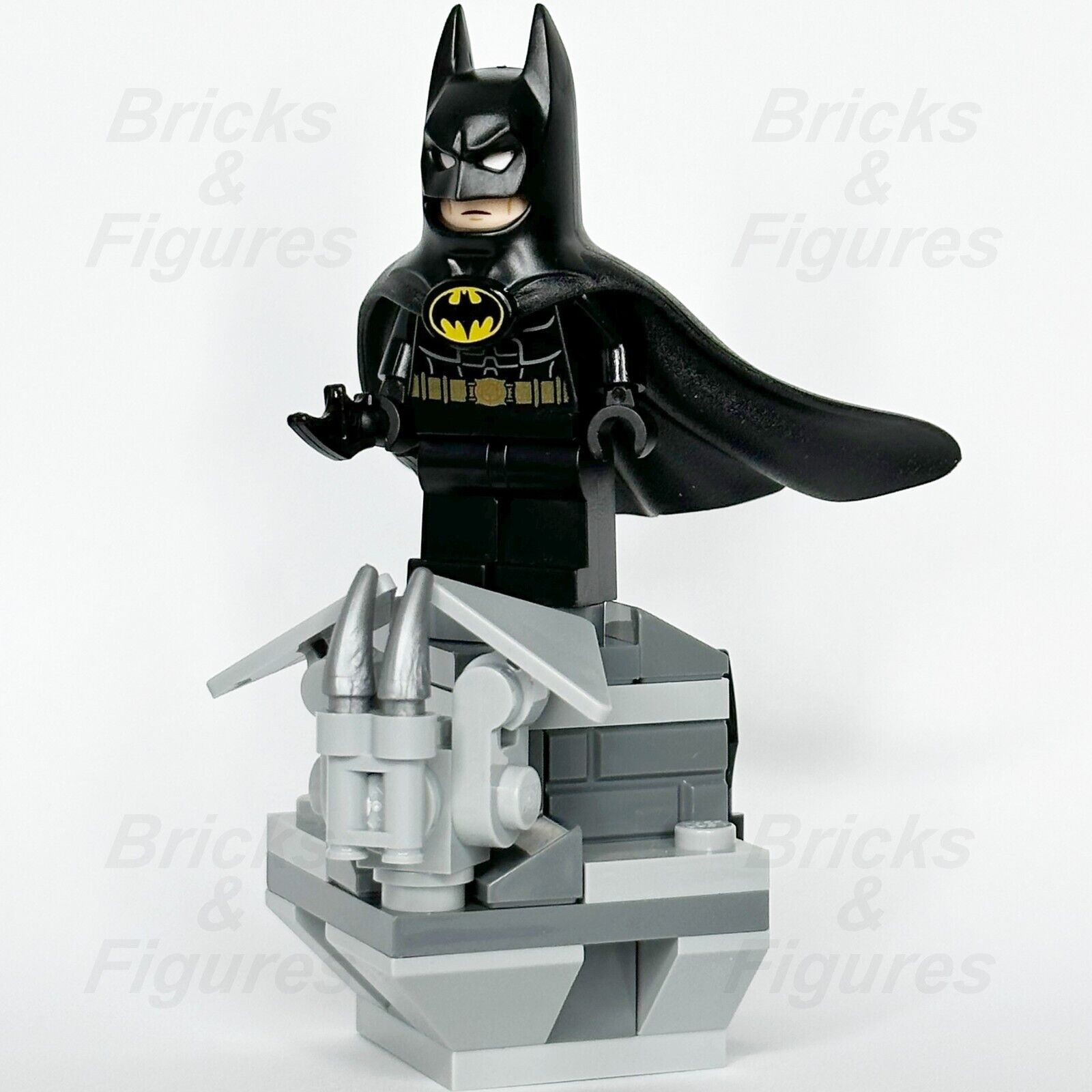 LEGO Super Heroes Batman 1992 Minifigure DC Tim Burton's Batman 30653 sh880 1