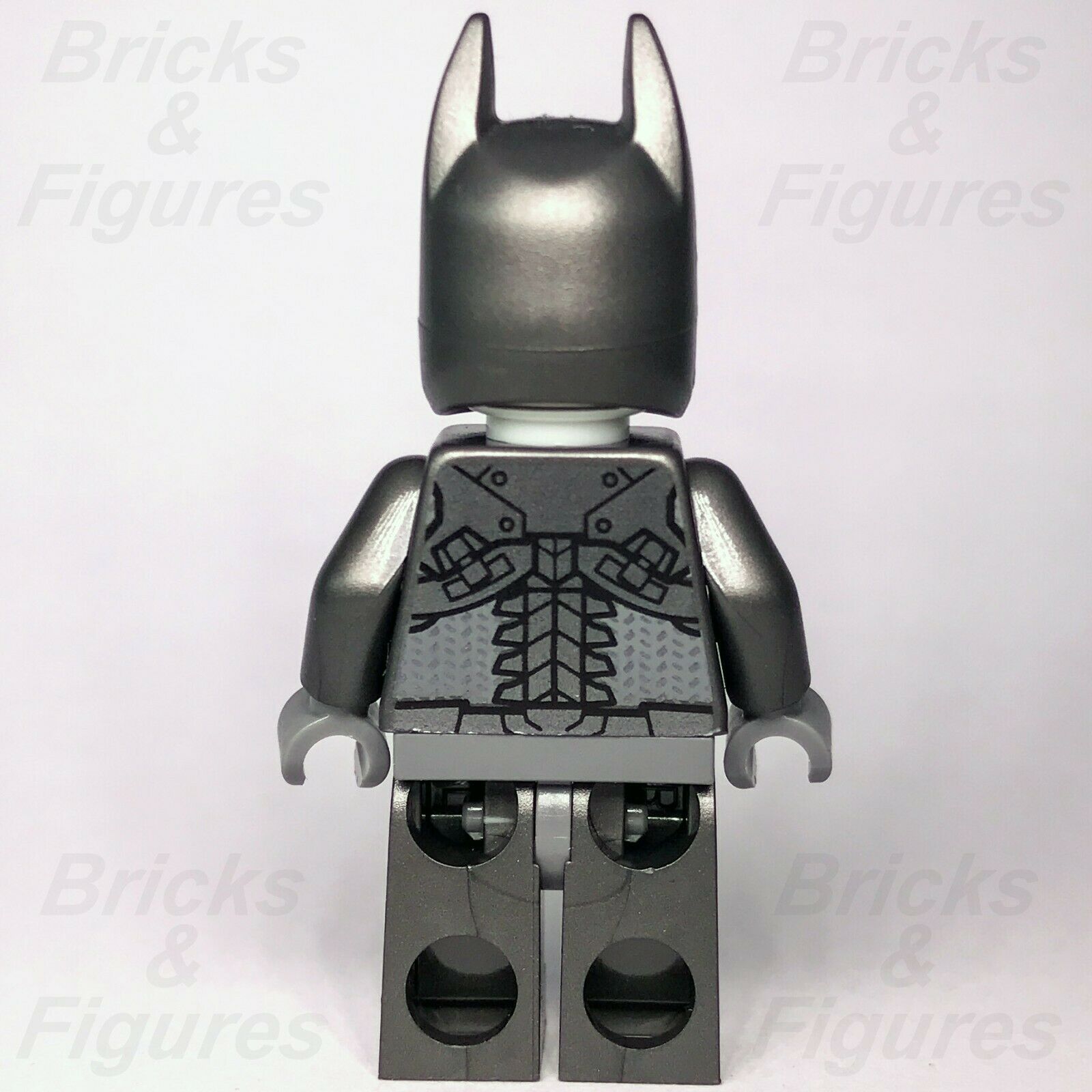 DC Super Heroes LEGO Batman Armored with Cape Dawn of Justice Minifigure 76044 - Bricks & Figures