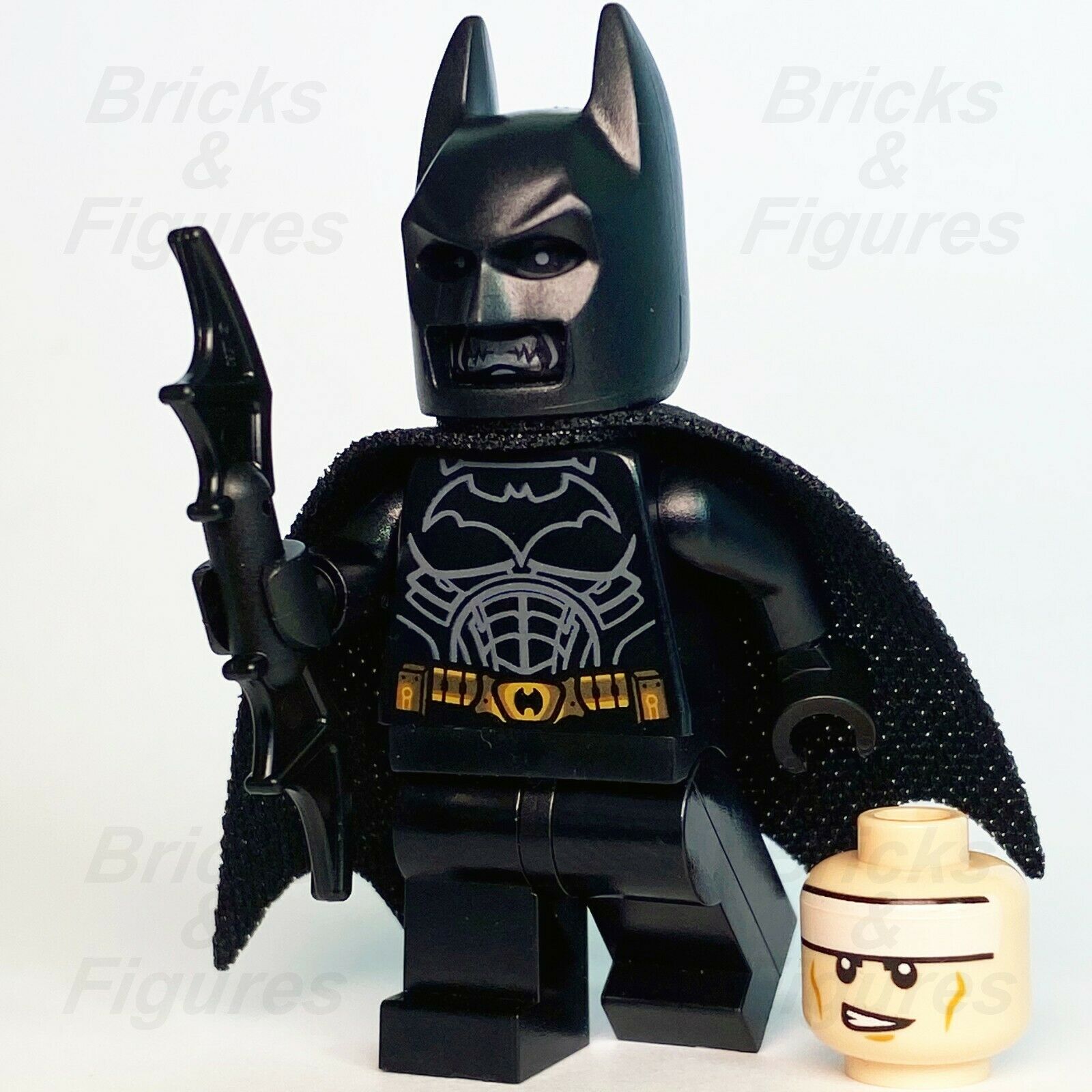 DC Super Heroes LEGO Batman with Angry Fangs Head Dark Knight Minifigure 76239 - Bricks & Figures