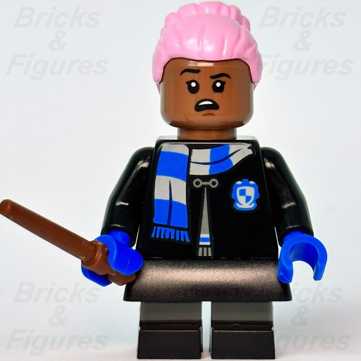LEGO Ravenclaw Student Harry Potter Minifigure Hogwarts Witch Pink Hair 76399 - Bricks & Figures