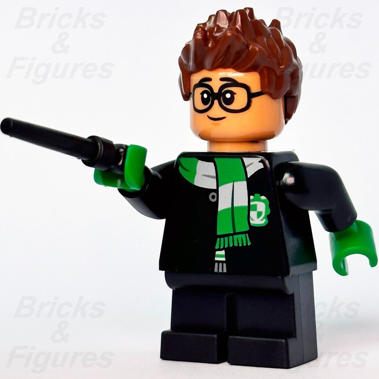 LEGO Slytherin Student Harry Potter Minifigure Hogwarts Wizard Brown Hair 76399 - Bricks & Figures