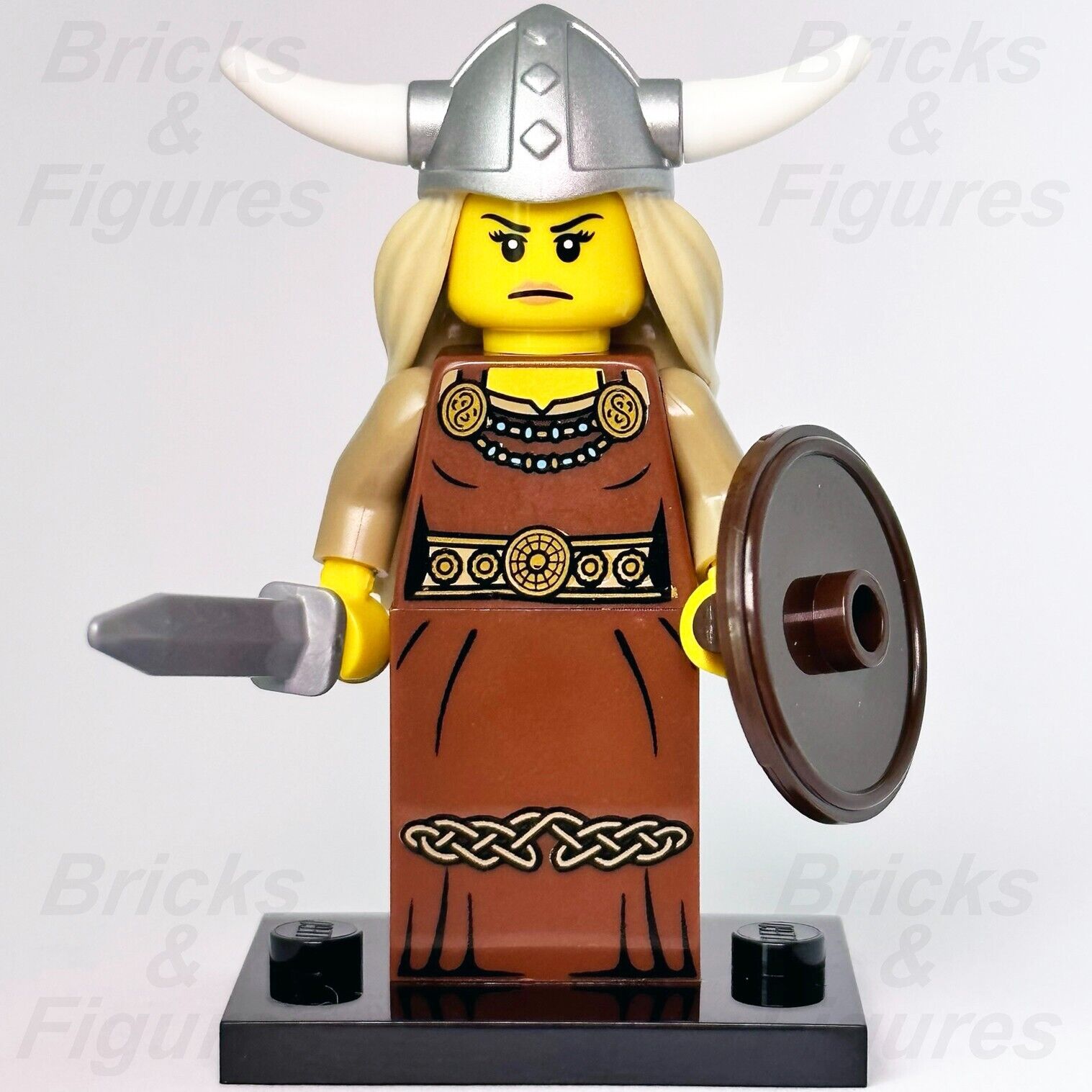 LEGO Viking Woman Warrior Collectible Minifigure 8831 col07-13 col109 New - Bricks & Figures