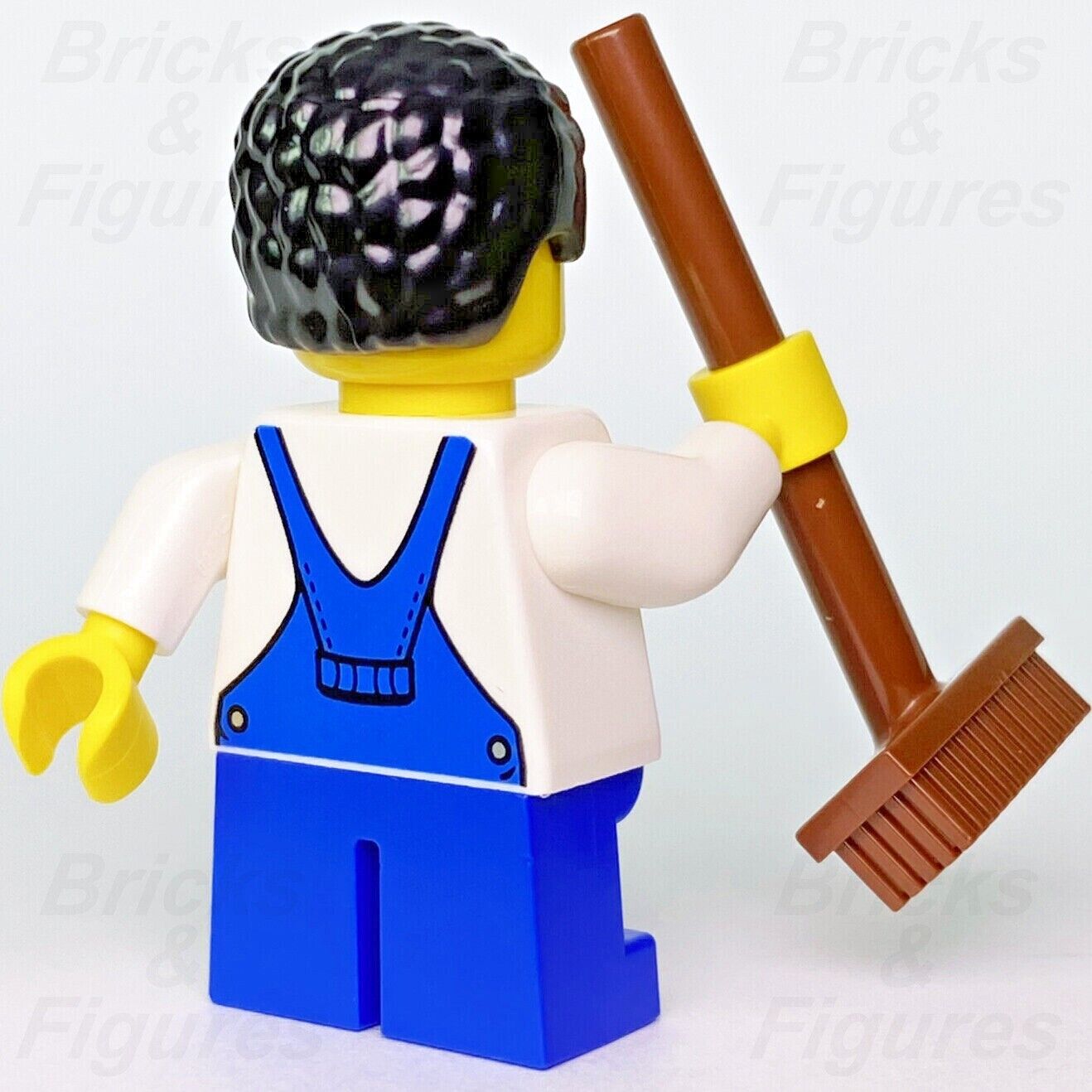 Town City LEGO Farmer Boy with Broom Barn Farm Minifigure 60346 cty1443 Farming - Bricks & Figures